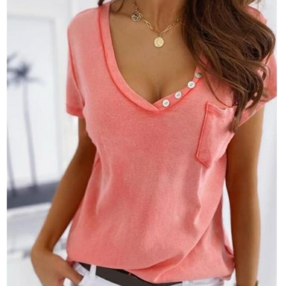 Tops - Pink V-neck T-shirt